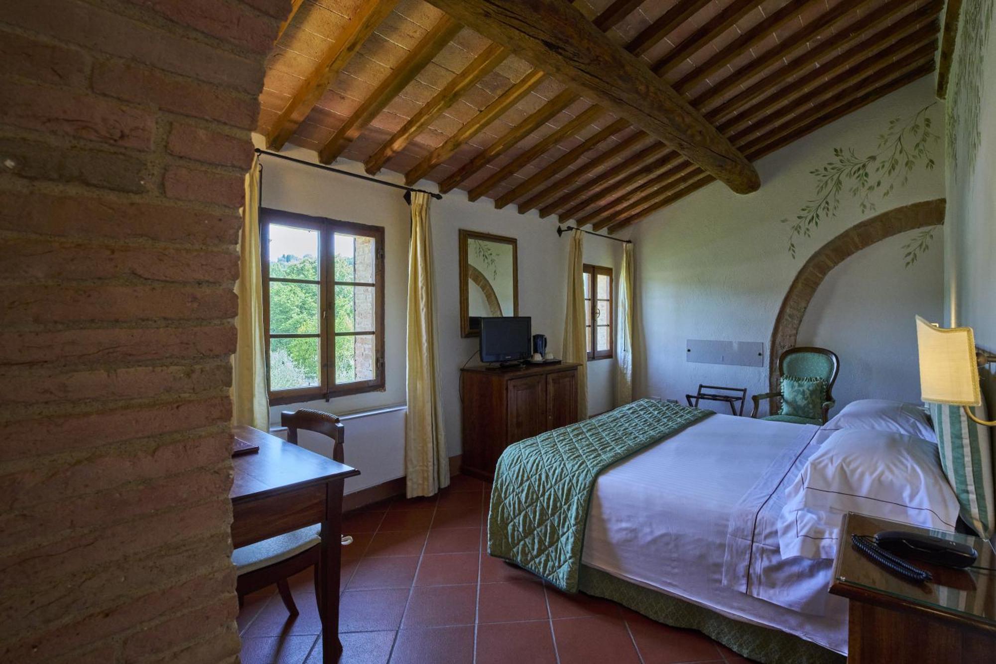 Villa Curina Resort Castelnuovo Berardenga Exterior foto